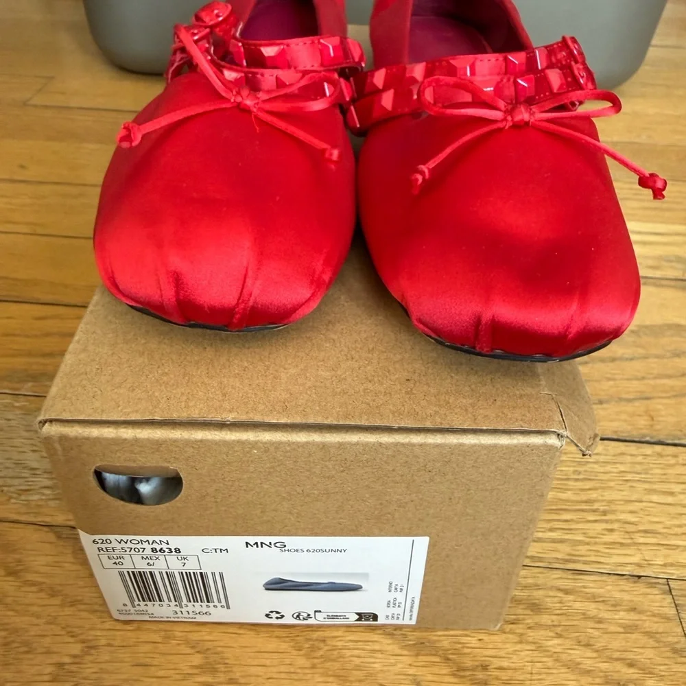 Mango Red Satin Ballet Flats - Picture 2 of 6